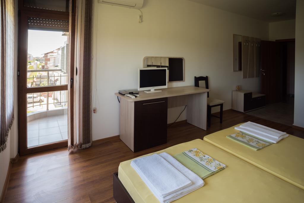Guest House Georgievi Πριμόρσκο Εξωτερικό φωτογραφία